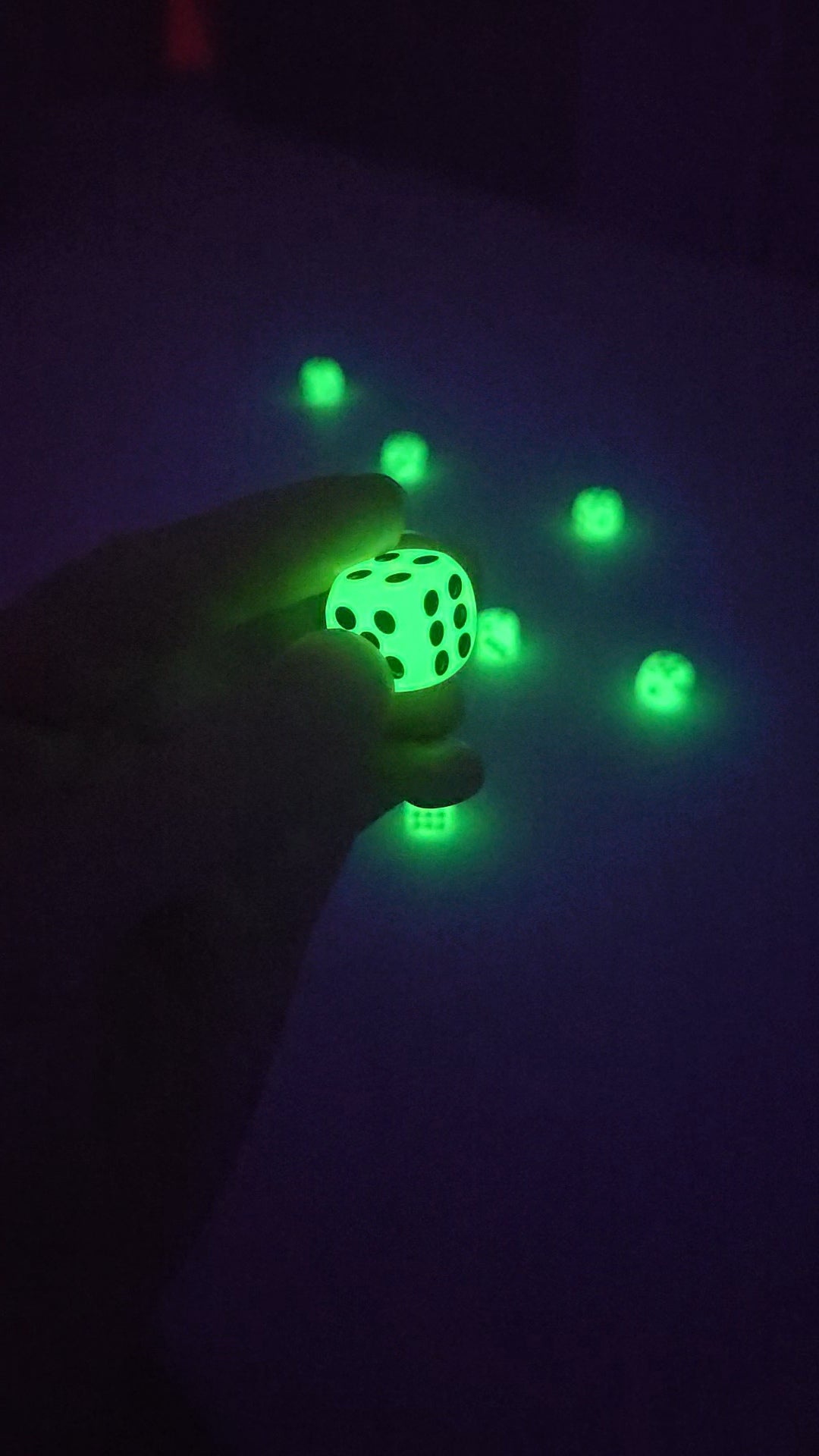 Glow in the Dark Dice - 10 Pack